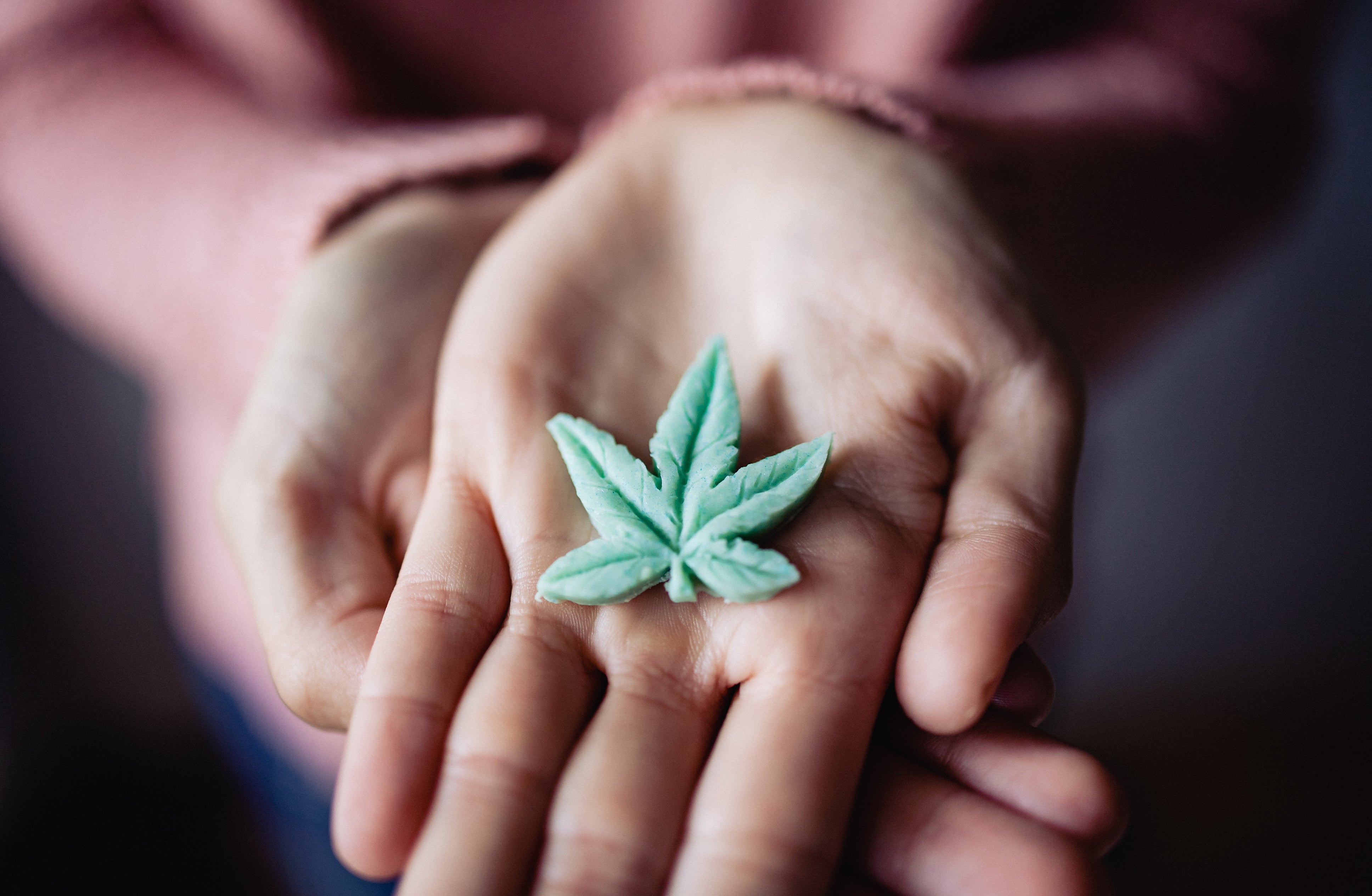 THC Gummy Dosage Guide: Tips for Beginners & Experienced Users